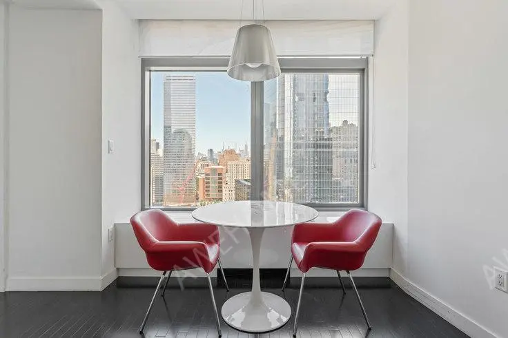 紐約租房W Residences 1368