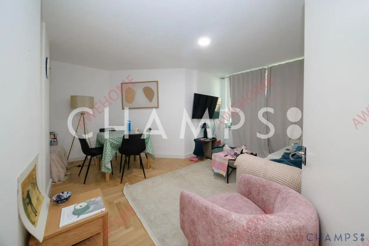 倫敦租房7 St George Wharf SW8 1B
