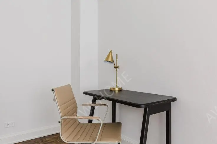 紐約租房136 East 55th St 1618