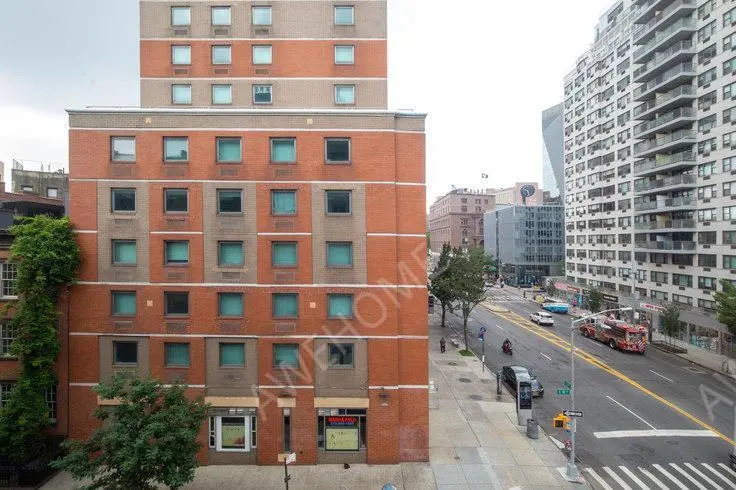 紐約租房101 E 10th St 1182