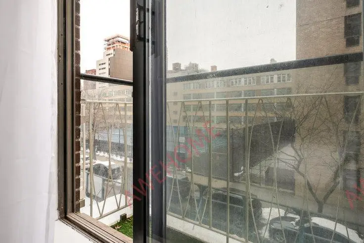 紐約租房East 75th Street 1021893P