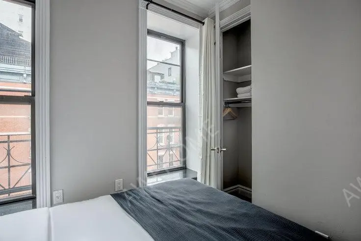 紐約租房202 E 13th St 1261