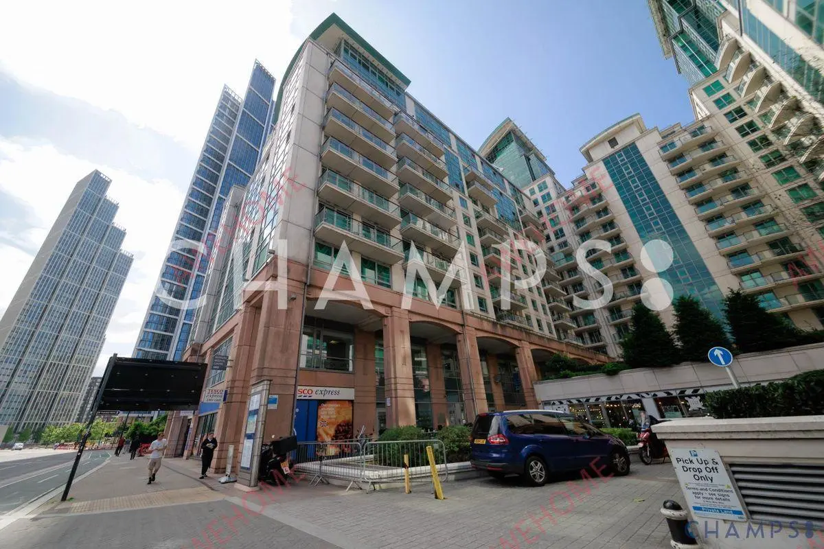 倫敦租房7 St George Wharf SW8 1B