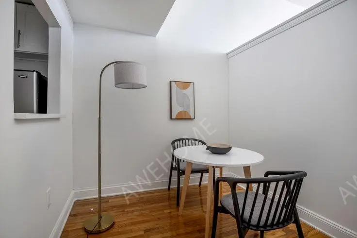 紐約租房123 E 54th St 1253