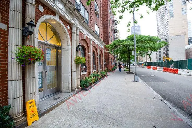 紐約租房10 West 65th St 1849