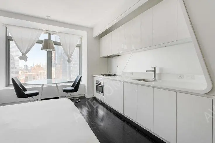 紐約租房W Residences 1367