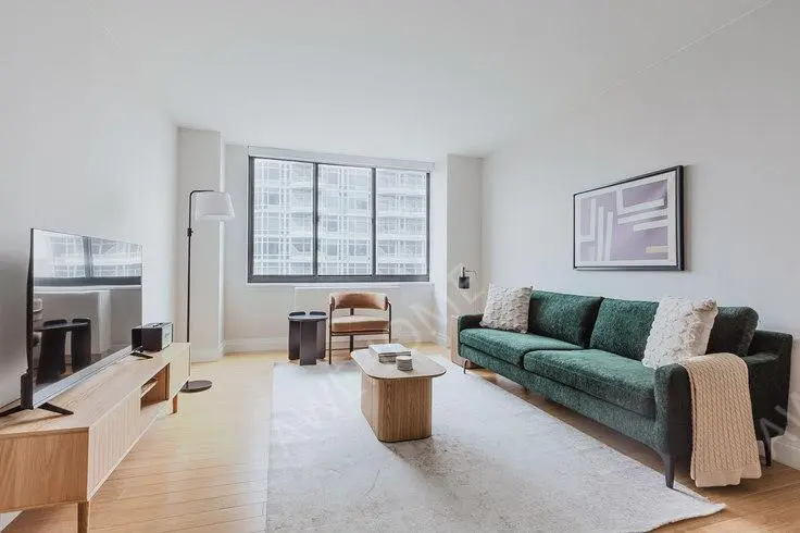 紐約租房Windsor Court 1640