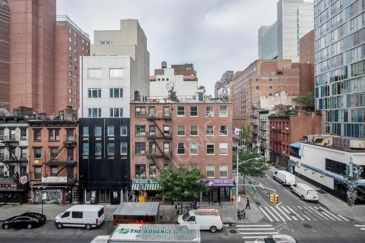紐約租房202 E 13th St 1221