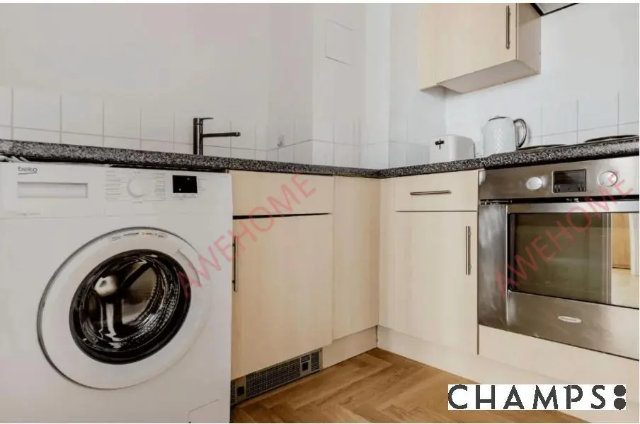 倫敦租房18 Wandsworth Road SW8 1B