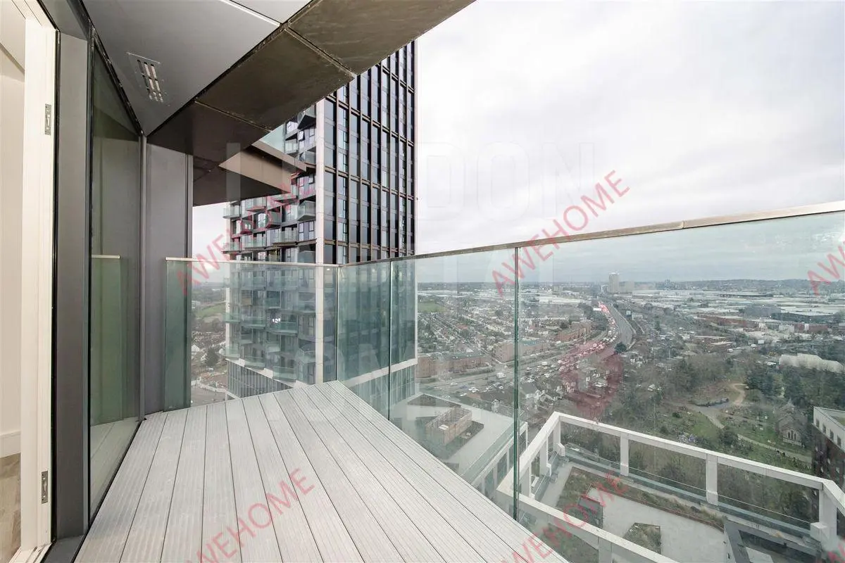 倫敦租房Icon Tower 2B