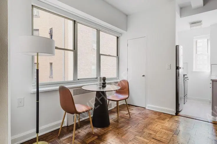 紐約租房300 East 57th St 1622