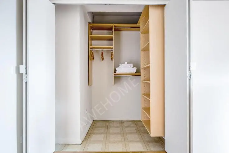 紐約租房300 E 51st St 532