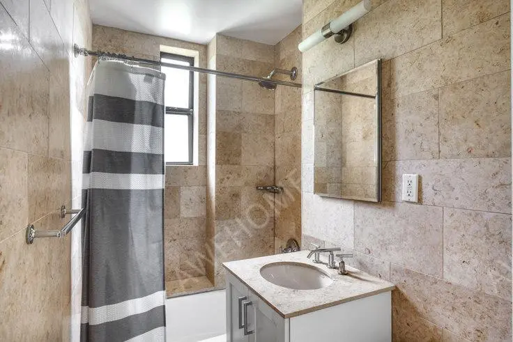 紐約租房Stonehenge 70 331