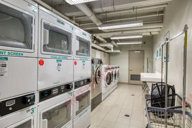 紐約租房300 East 51st St 1840