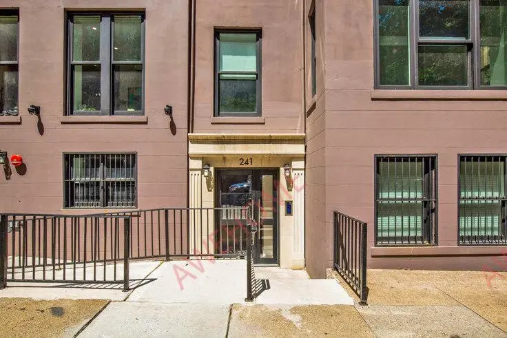 紐約租房241 W 75th St 857