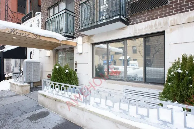 紐約租房East 75th Street 1021953P