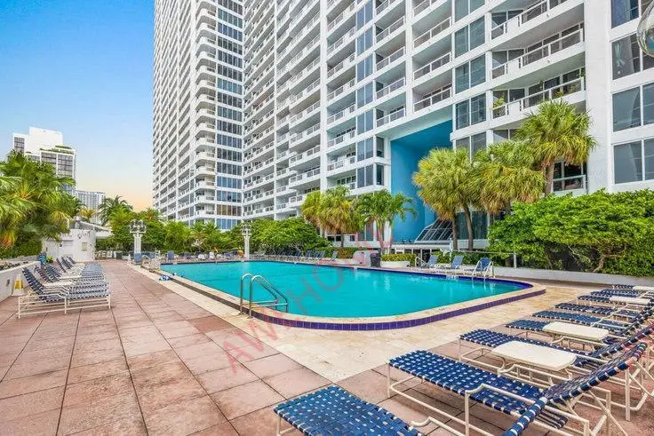 邁阿密租房North Bayshore Drive 1054089P