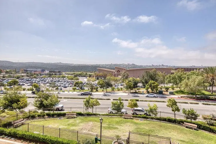 聖迭戈(聖地亞)租房Sola at Pacific Highlands Ranch 28