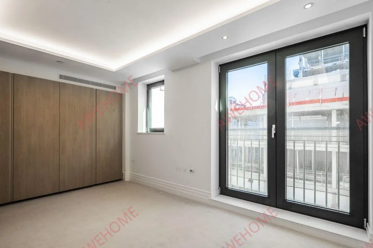 倫敦租房Kensington Gardens Square 2B