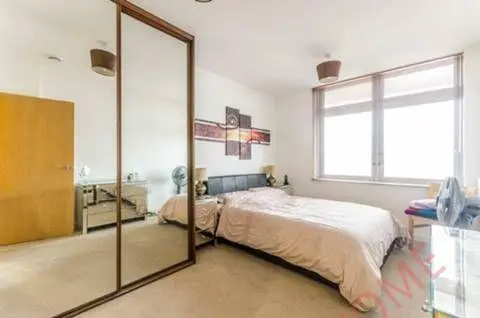 倫敦租房Caspian Apartments E14 2B