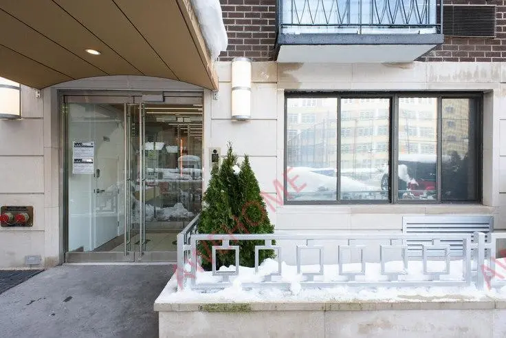 紐約租房East 75th Street 1021825P