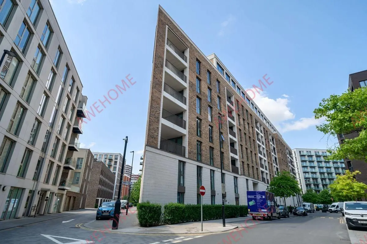 倫敦租房Admiralty Avenue E16 2B