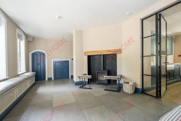 LondonStudy Overseas Accommodation Booking