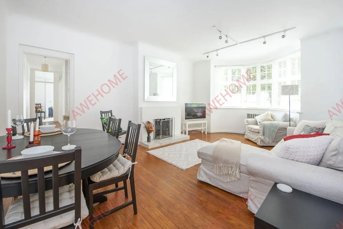 Londonshort-term accommodation Rentals[short-term accommodation]The Downs 3B