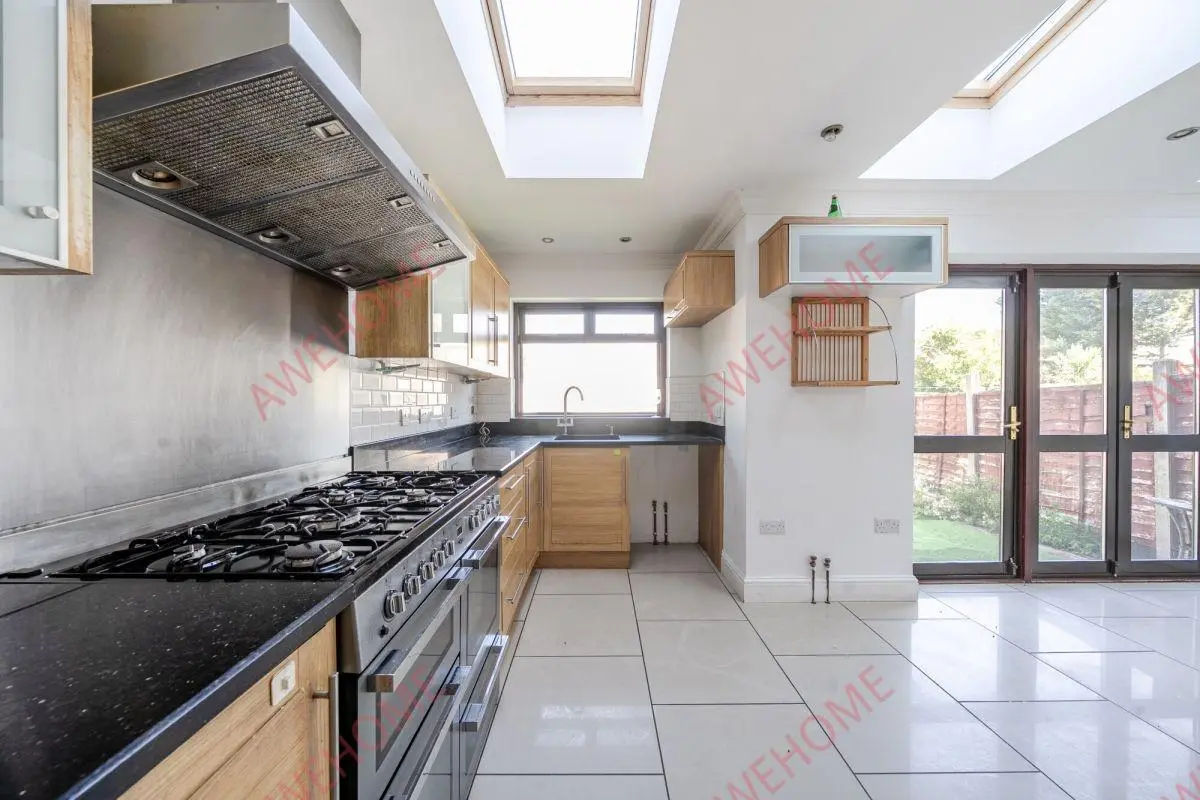 倫敦租房The Vale 5B