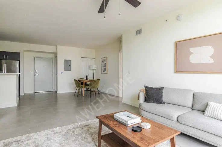 邁阿密租房Brickell West City Rentals 159