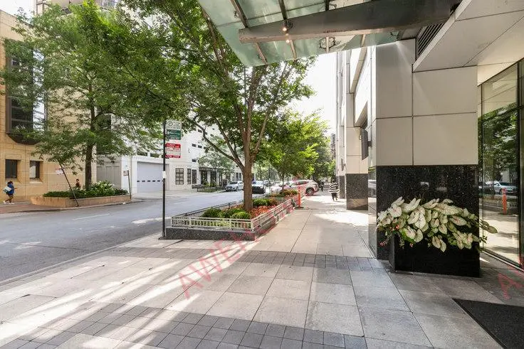 芝加哥租房Two West Delaware 1284