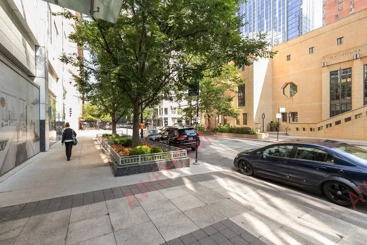 芝加哥租房Two West Delaware 1284