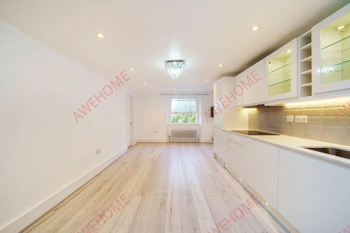 LondonBNB Rentals[BNB]Princes Square 3B