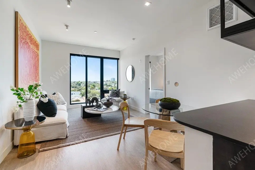 洛杉磯租房ARYA Apartments