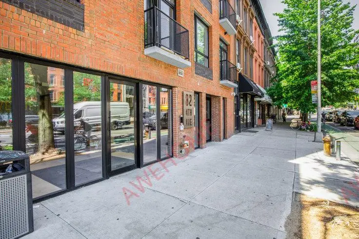 紐約租房82 Fourth Avenue 1988