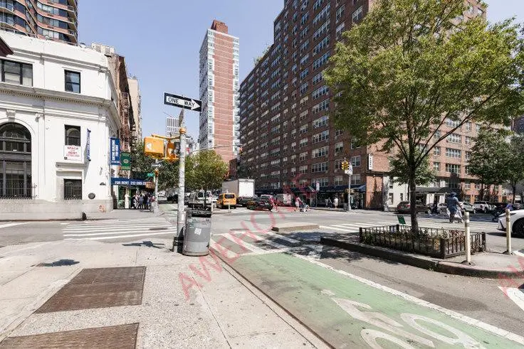 紐約租房1373 First Avenue 1952