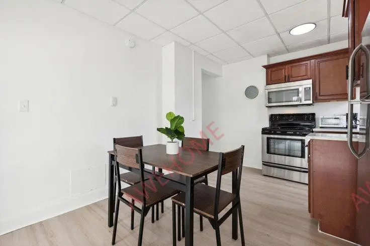 NewYorkService Apartment Rentals[Service Apartment]East Avenue 1258237P