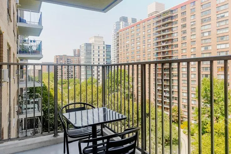 紐約租房Central Park Gardens 1964