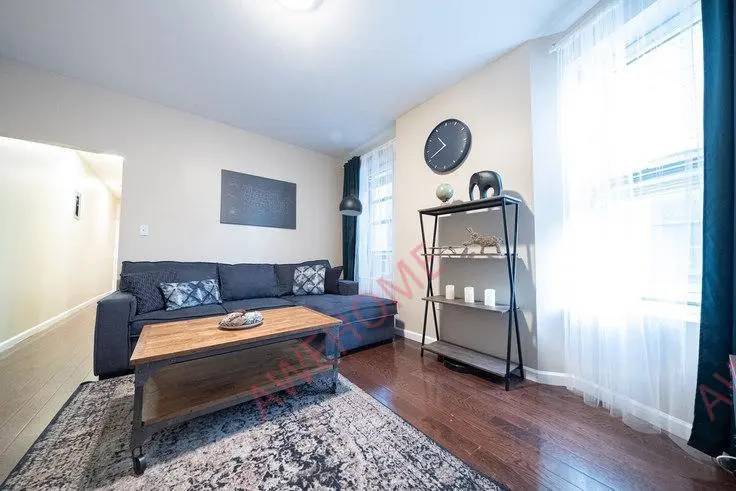 紐約租房West 101st Street 1032000P