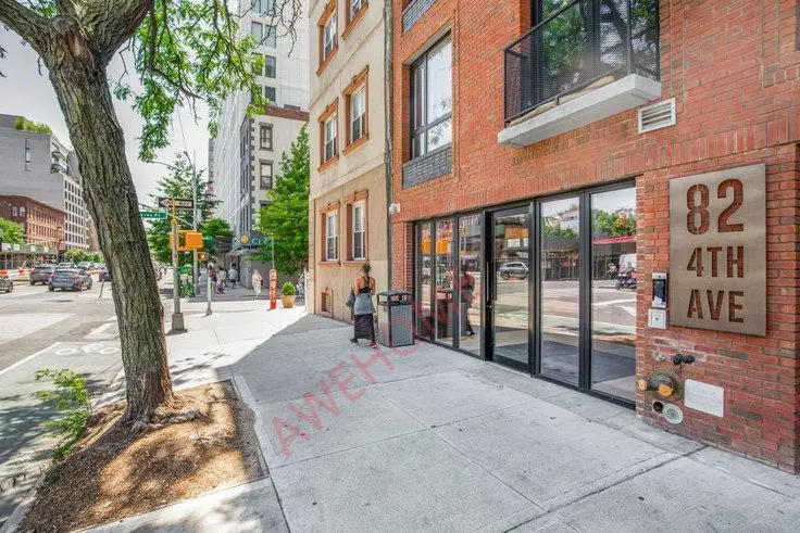 紐約租房82 Fourth Avenue 1988