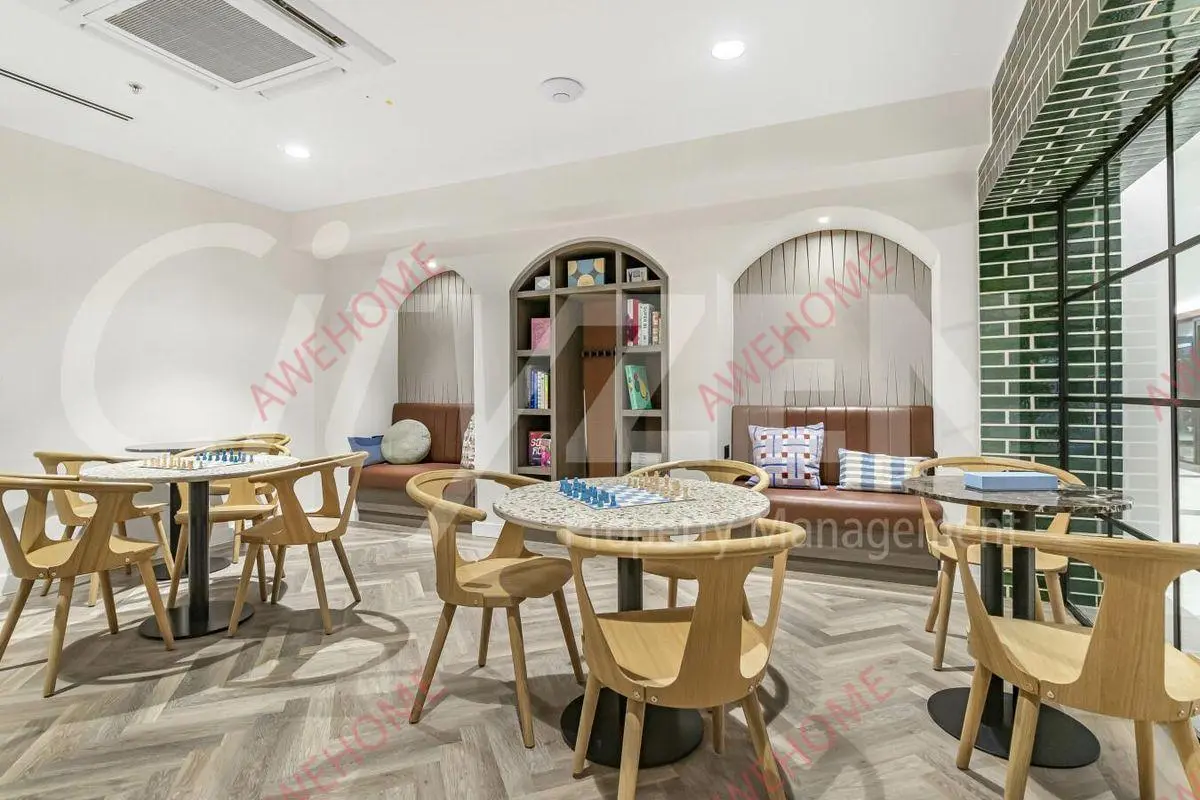 LondonWeekly Rental  Rentals[Weekly Rental ]Brookline Building 3B