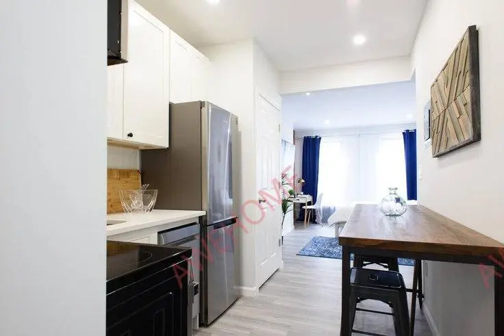 紐約租房East 75th Street 1021876P