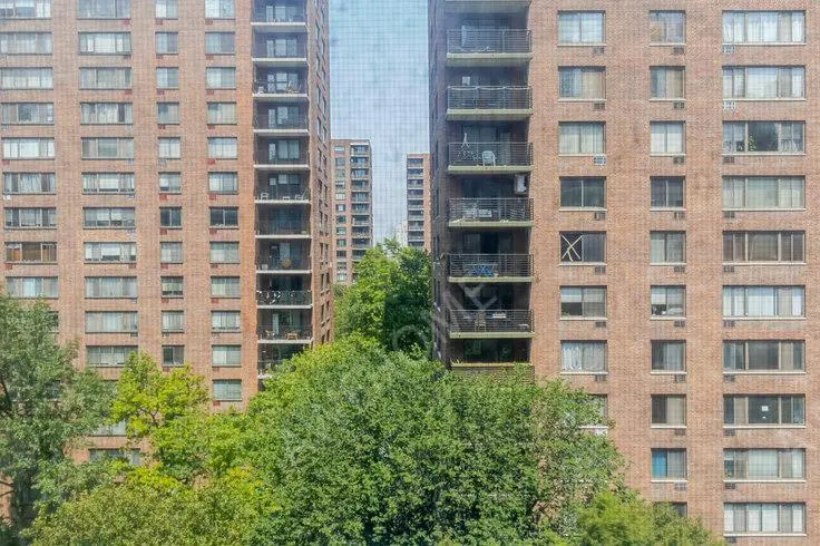 紐約租房Central Park Gardens 1964