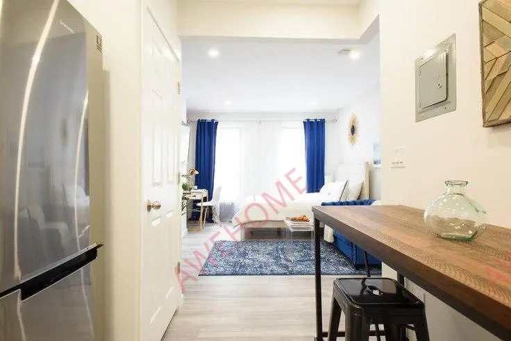 紐約租房East 75th Street 1021876P