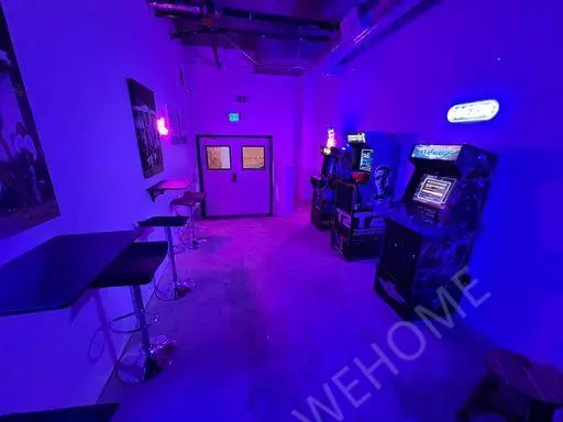 洛杉磯租房1735 N La Brea Ave., Los Angeles, CA 90046