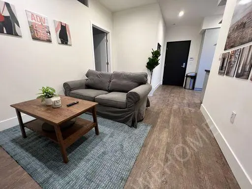 洛杉磯租房1439 Tamarind Ave., Los Angeles, CA 90028