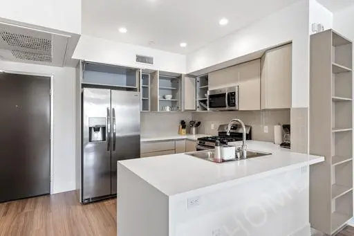 洛杉磯租房5639 Lexington Ave., Los Angeles, CA 90038