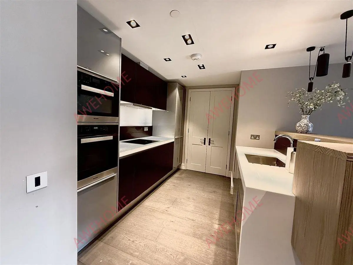 倫敦租房Young Street 2B