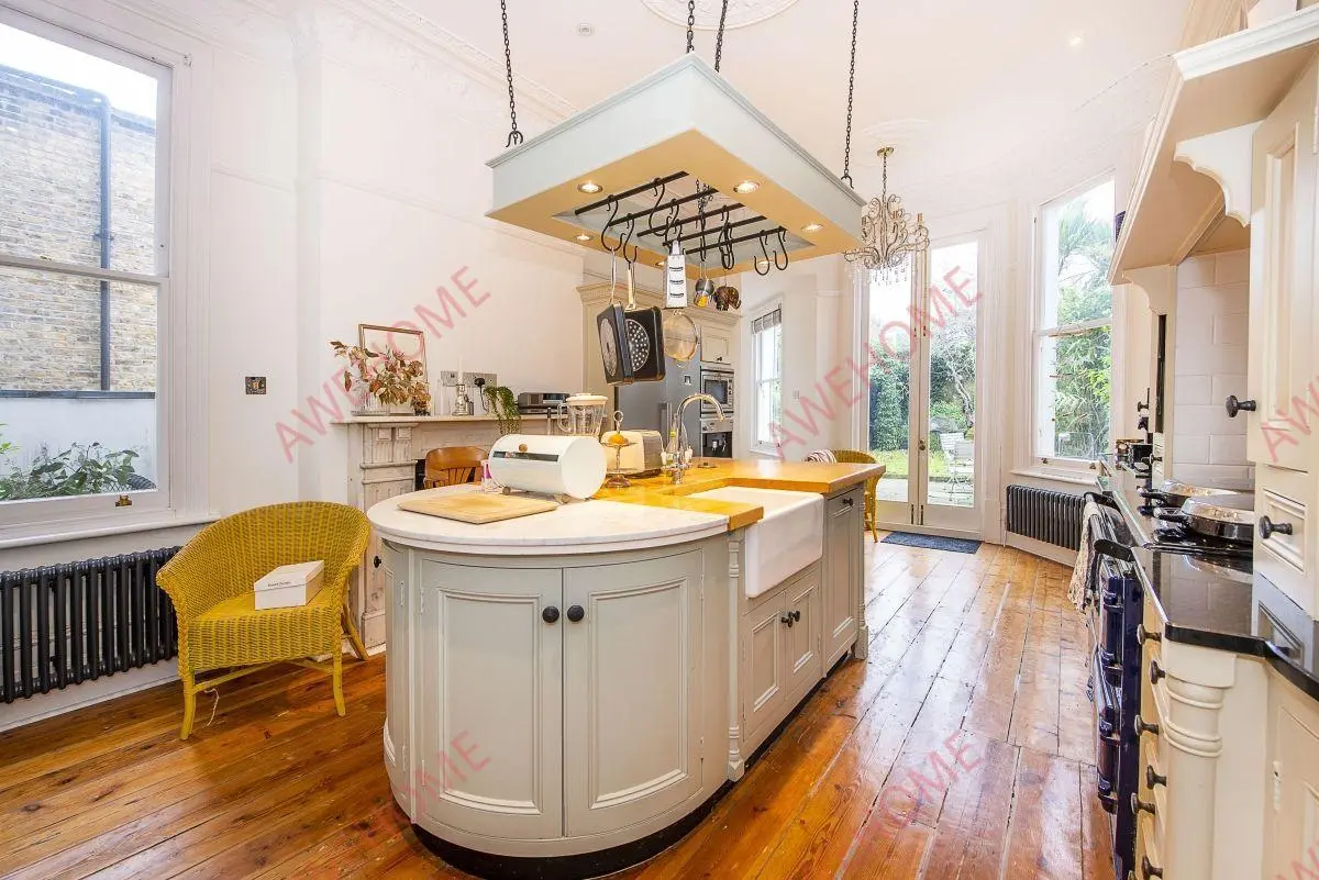 倫敦租房Richmond Hill 5B