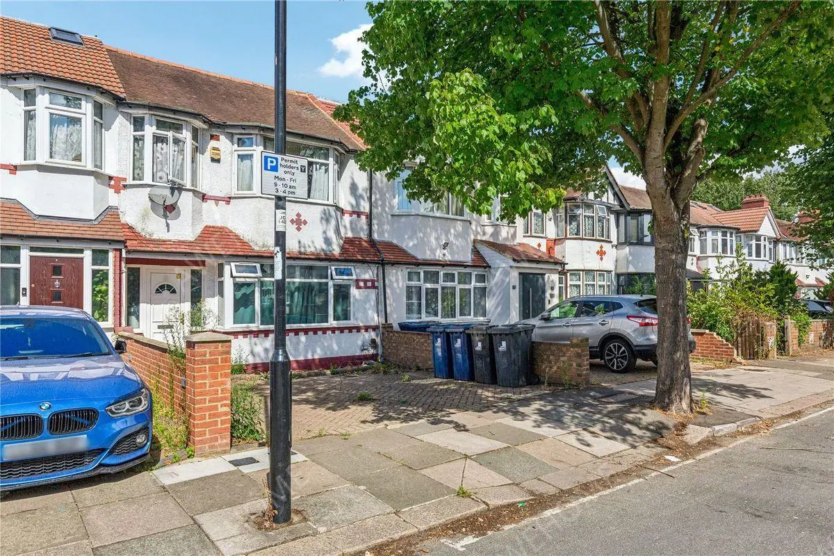 Londonshort-term accommodation Rentals[short-term accommodation]Cleveley Crescent 3B